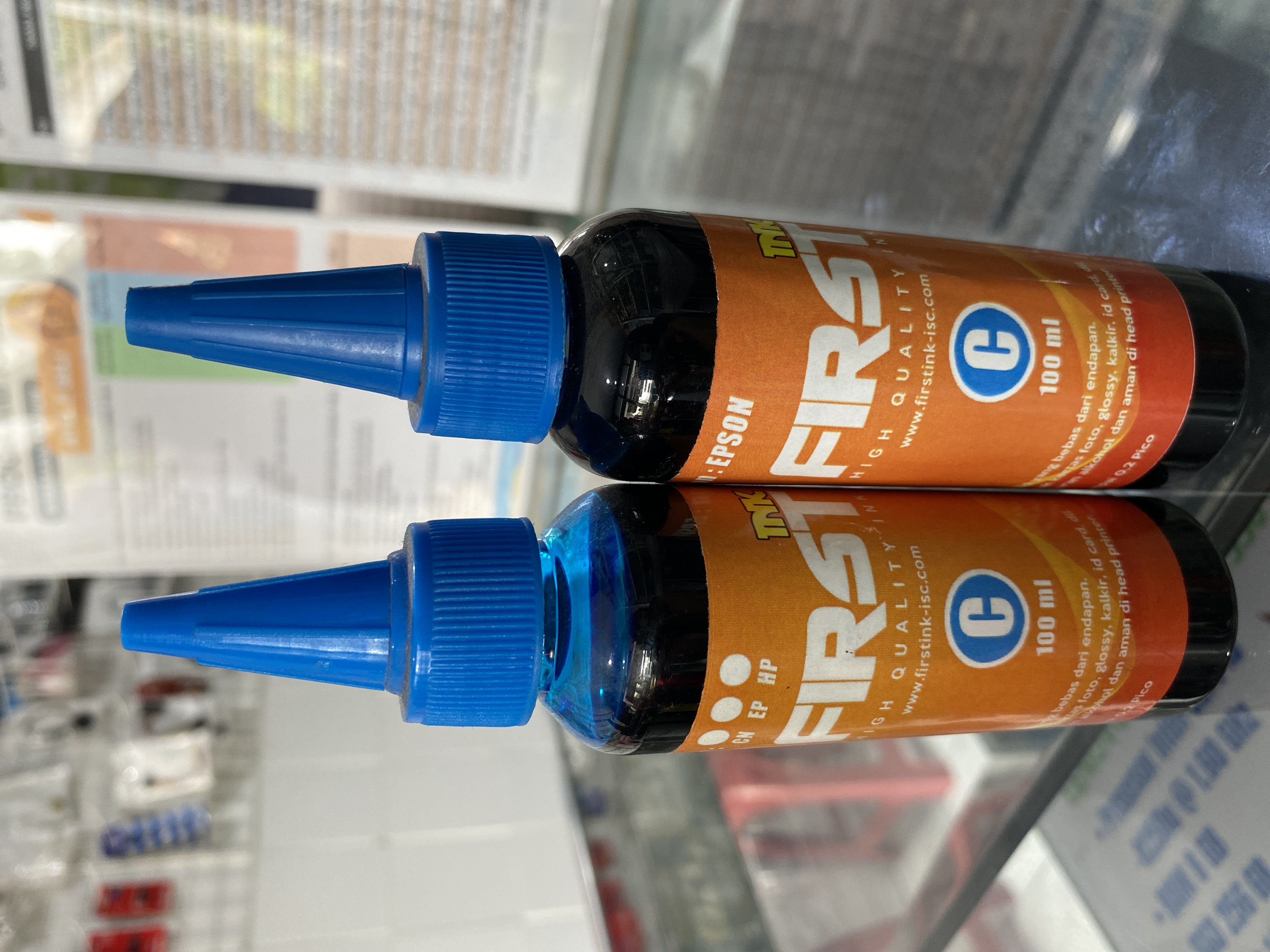 Tinta First Ink Biru