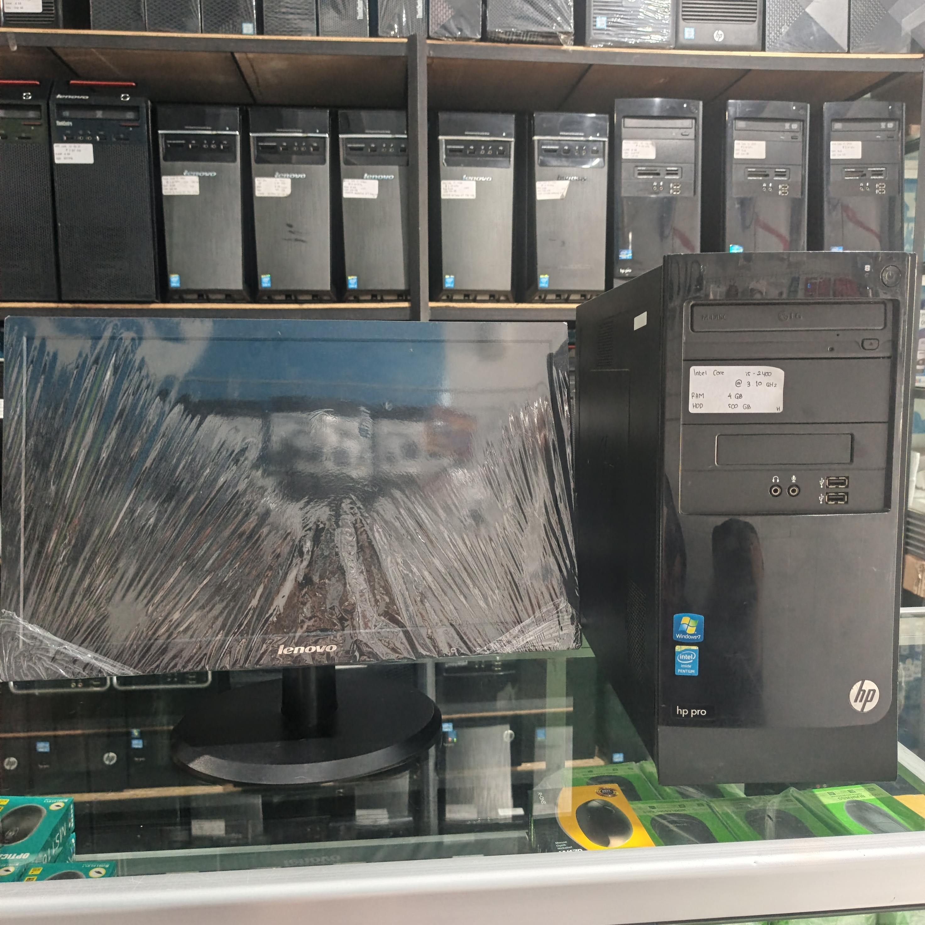 Pc HP Intel Core i3 gen 3 4/500 monitor 19inc