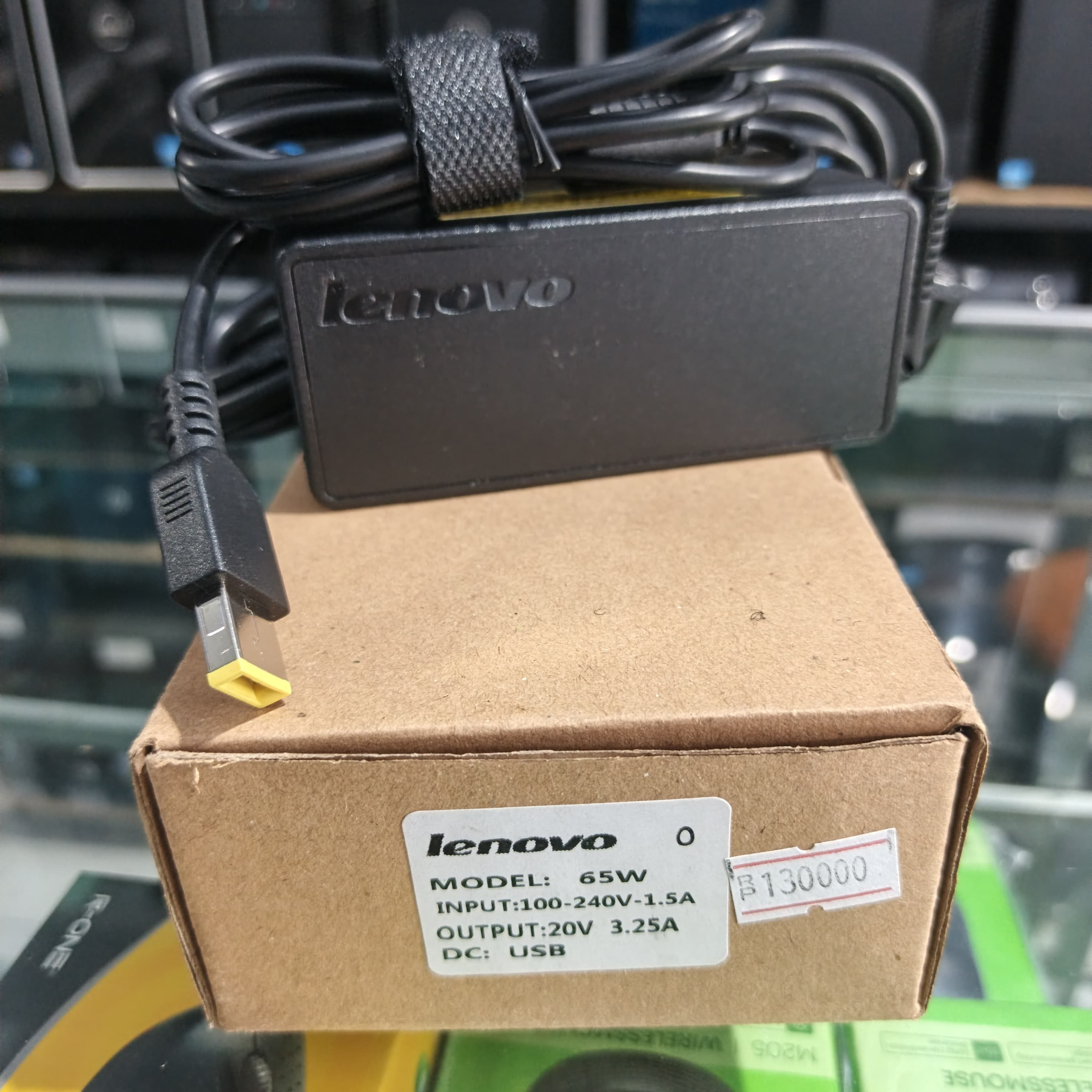 Charger LENOVO 3.25A/65W (c.kotak)